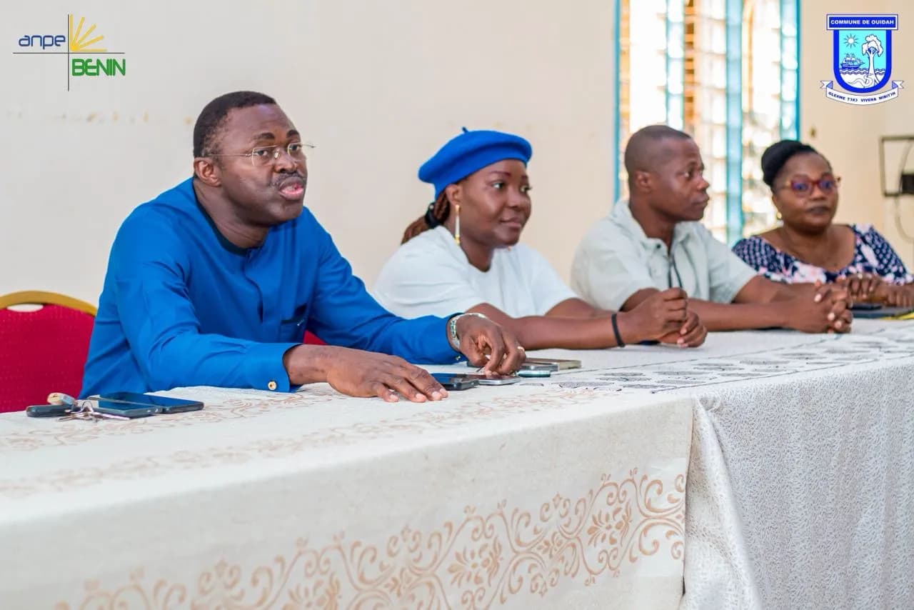 Vodun Days 2026 : Christian Houétchénou envoie en mission les 100 volontaires déployés par l’AnpE et la mairie de Ouidah